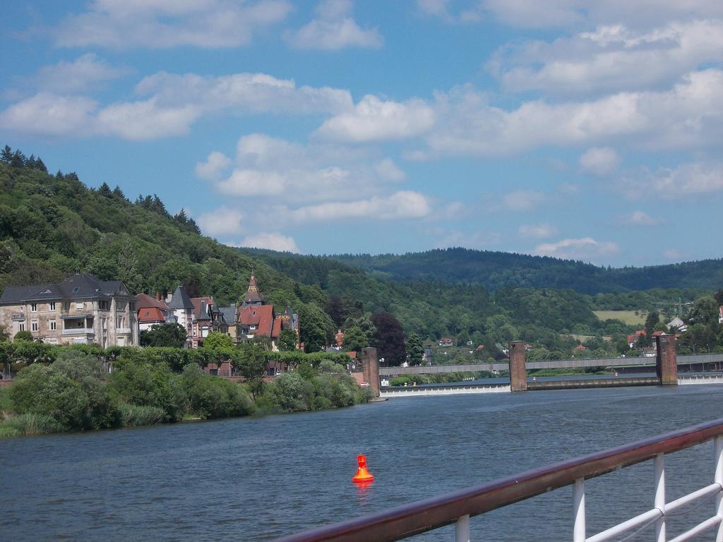 Hotel Zum Weissen Lamm Rothenberg Exterior foto