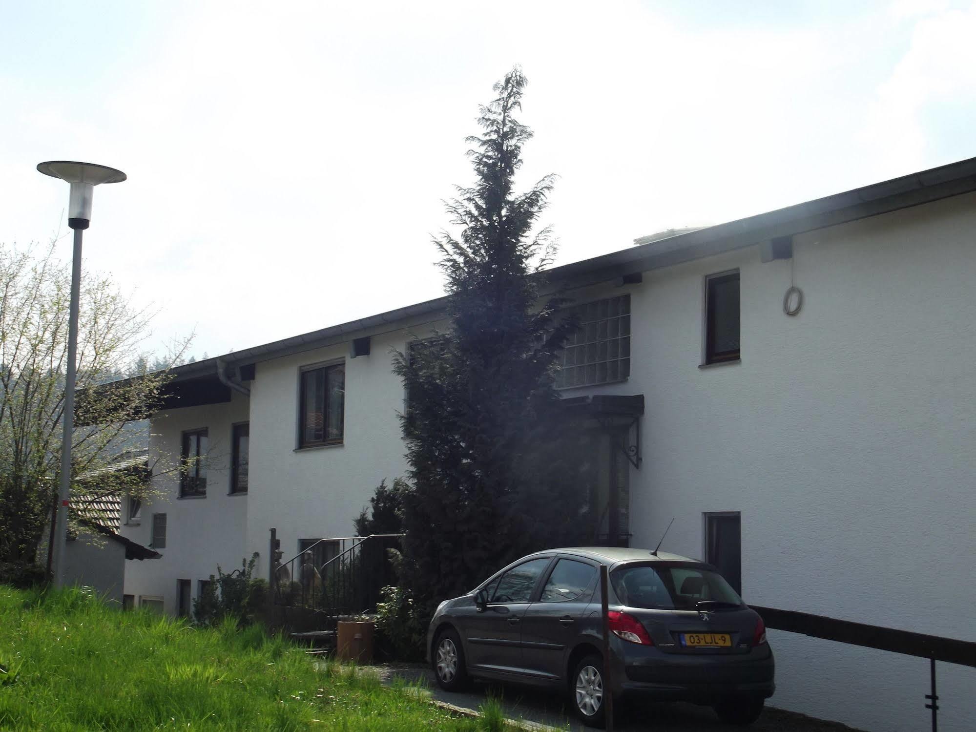 Hotel Zum Weissen Lamm Rothenberg Exterior foto